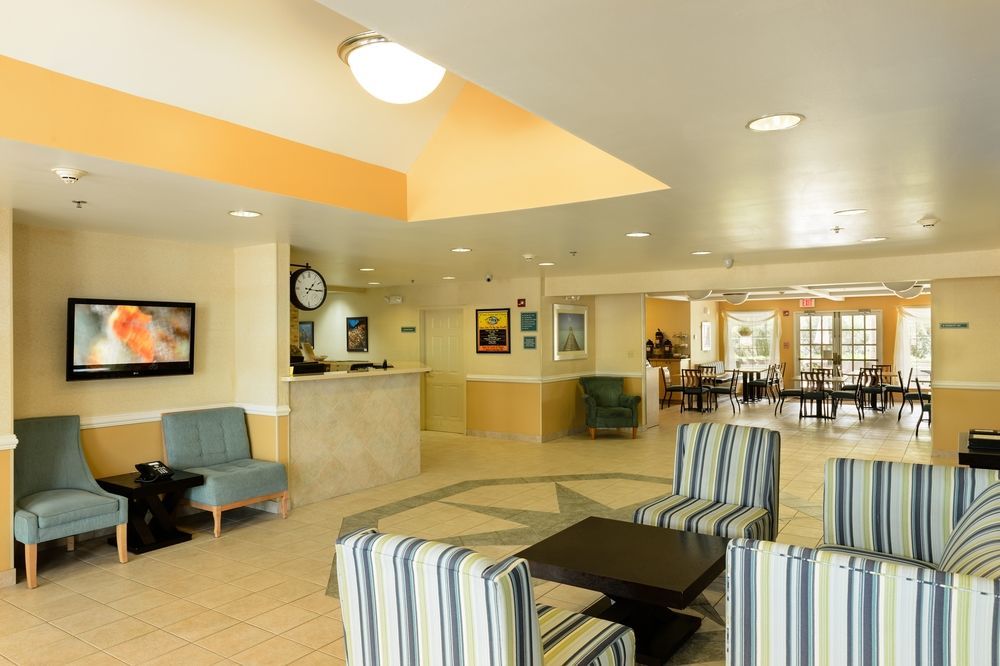 Hampton By Hilton Grand Cayman Seven Mile Beach جورج تاون المظهر الخارجي الصورة